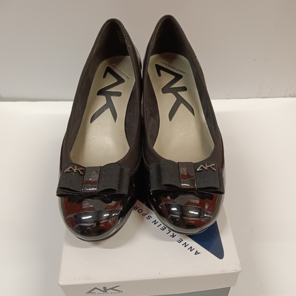 Anne Klein AK7 Stefania Patent Leather Wedges Size 8 - Picture 2 of 11
